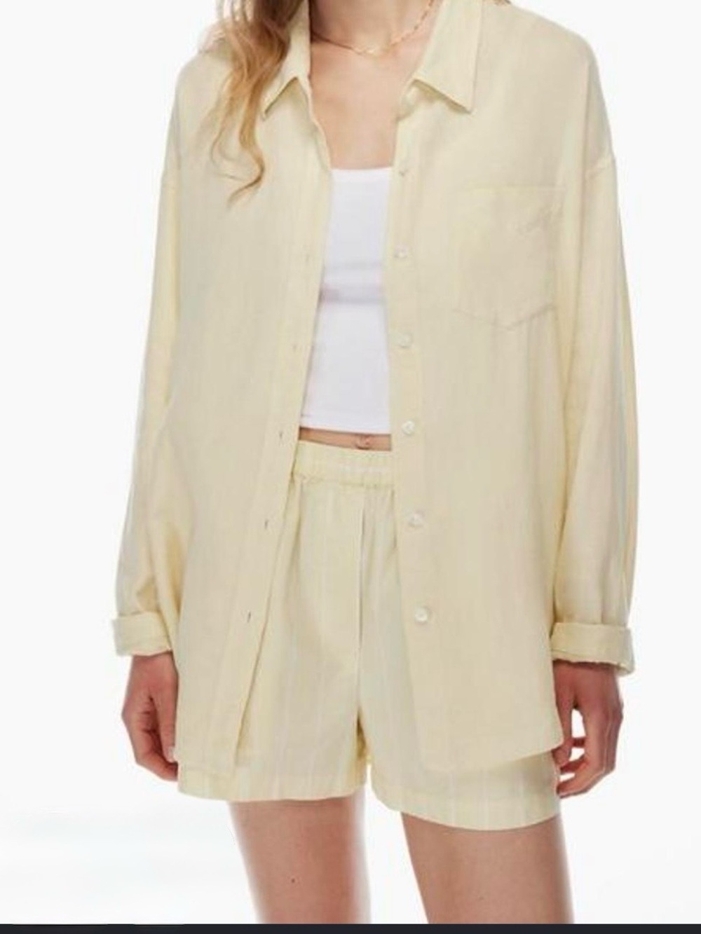 Aritzia Wilfred Free Breeze 3” Shorts in Yellow Stripe Size Small